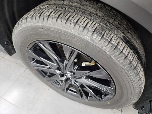 Used 2025 MAZDA CX-5 Carbon Edition image 3