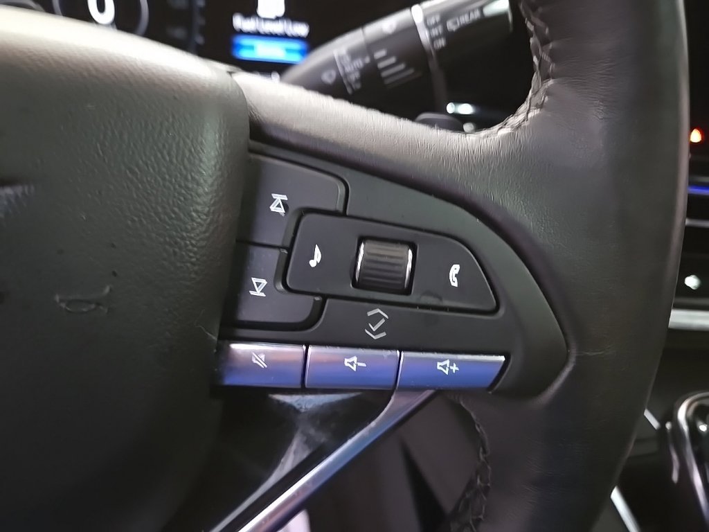 Certified 2024 Cadillac Escalade Sport w/ LPO, ONYX Package AWD/4WD image 26