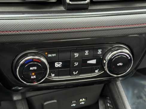 Used 2025 Chevrolet TrailBlazer RS w/ Convenience Package AWD/4WD image 20