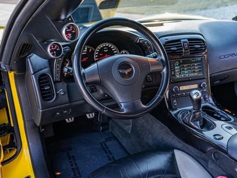Used 2006 Chevrolet Corvette Z06 w/ Preferred Equipment Group image 3