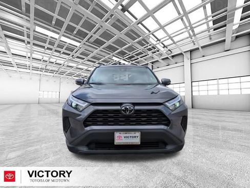 Used 2025 Toyota RAV4 XLE image 8