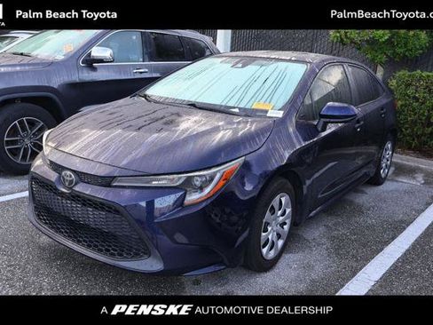 Certified 2021 Toyota Corolla LE FWD image 1