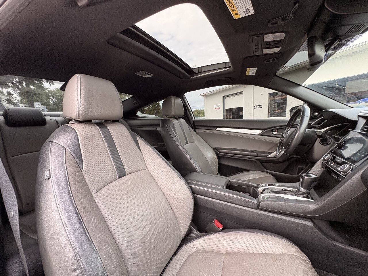 Used 2016 Honda Civic Touring image 20