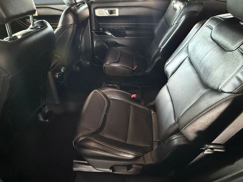 Used 2021 Ford Explorer ST w/ Equipment Group 401A image 12