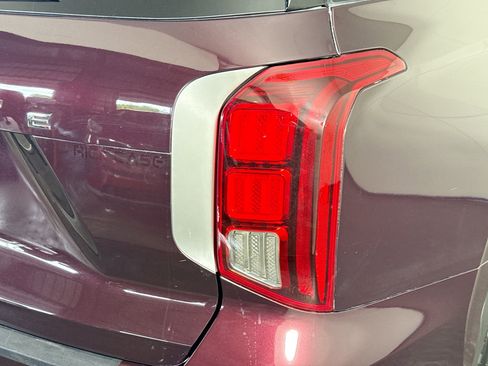 Used 2023 Hyundai Palisade SEL image 34