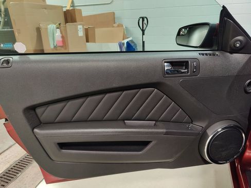 Used 2014 Ford Mustang GT w/ Electronics Package RWD image 22