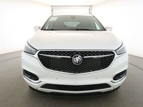 Used 2021 Buick Enclave Avenir image 2