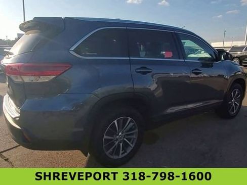 Used 2019 Toyota Highlander XLE FWD image 8