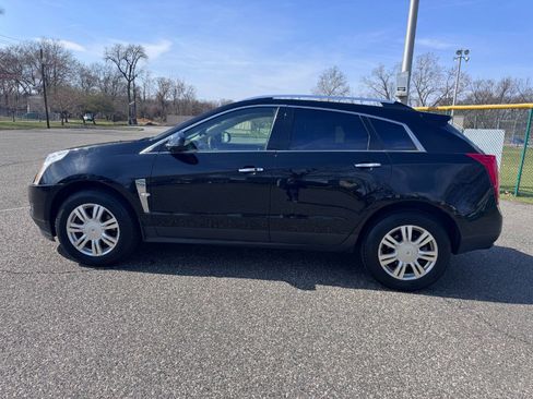 Used 2011 Cadillac SRX Luxury image 4