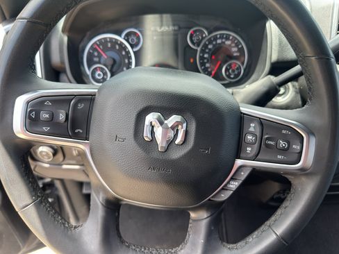 Used 2025 RAM 2500 Big Horn AWD/4WD image 21