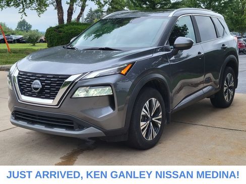 Certified 2023 Nissan Rogue SV w/ SV Premium B Package AWD/4WD image 7