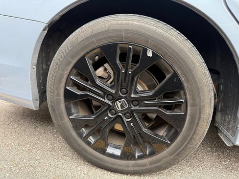 Used 2025 Honda Odyssey Sport-L image 9
