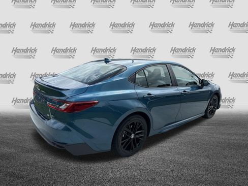 Certified 2025 Toyota Camry SE FWD image 10