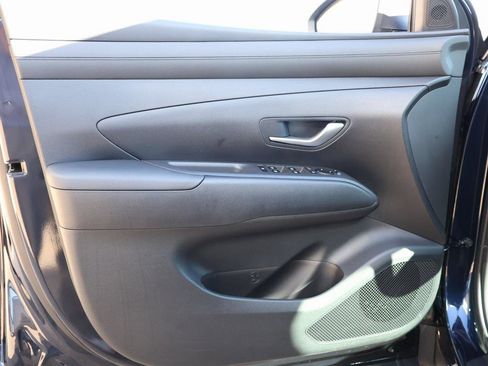 New 2026 Hyundai Tucson Blue SE image 21