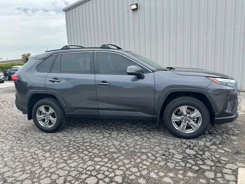Used 2024 Toyota RAV4 XLE w/ Convenience Package FWD image 4