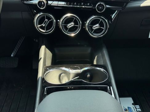 New 2025 Chevrolet Blazer EV LT image 20