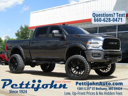 Used 2023 RAM 2500 Big Horn w/ Level 2 Equipment Group AWD/4WD image 1