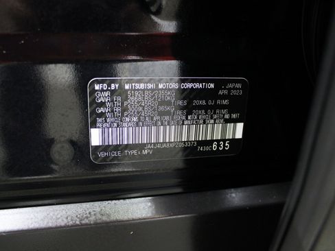 Used 2023 Mitsubishi Outlander SE image 44