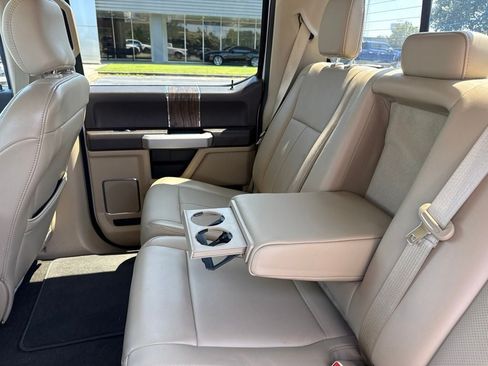 Used 2018 Ford F150 Lariat RWD image 14