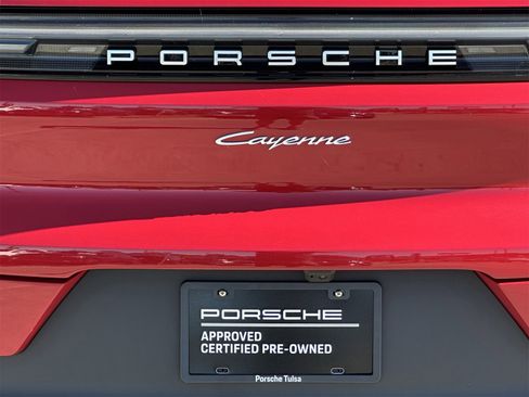 Certified 2024 Porsche Cayenne image 14