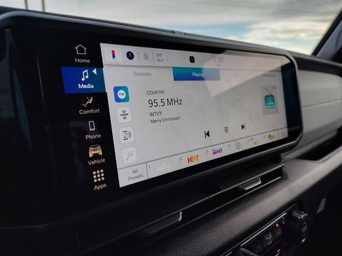 New 2026 Jeep Gladiator Sport image 21