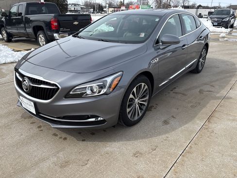 Used 2018 Buick LaCrosse Essence w/ Sun and Shade Package image 3