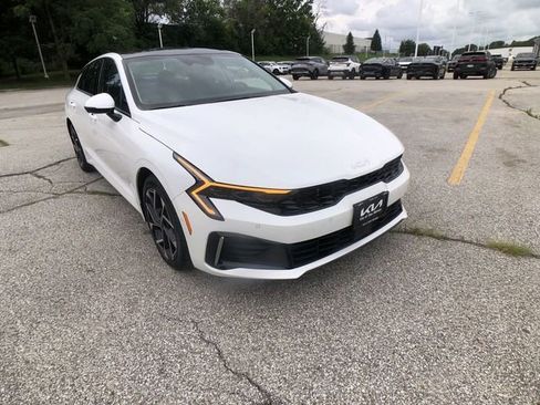 New 2026 Kia K5 EX image 1