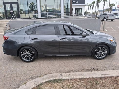 Used 2024 Kia Forte GT-Line image 9