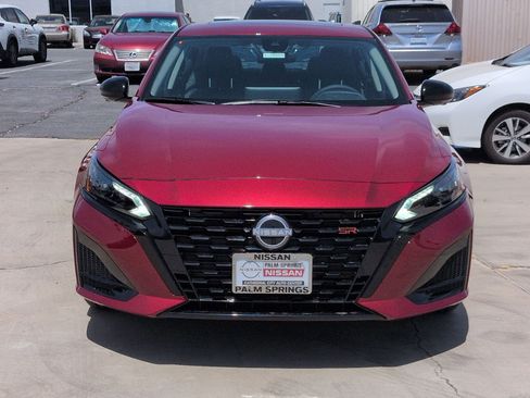 New 2026 Nissan Altima 2.5 SR w/ SR Premium Package FWD image 7
