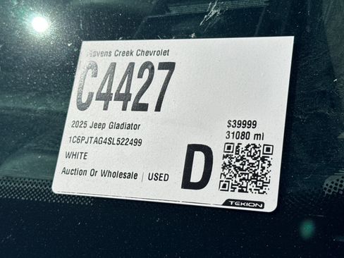 Used 2025 Jeep Gladiator Sport AWD/4WD image 53