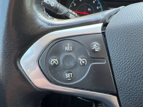Used 2020 Chevrolet Traverse LT AWD/4WD image 25