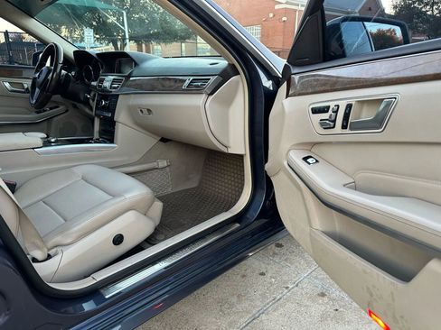 Used 2014 Mercedes-Benz E 350 Sedan w/ Premium 1 Package image 25