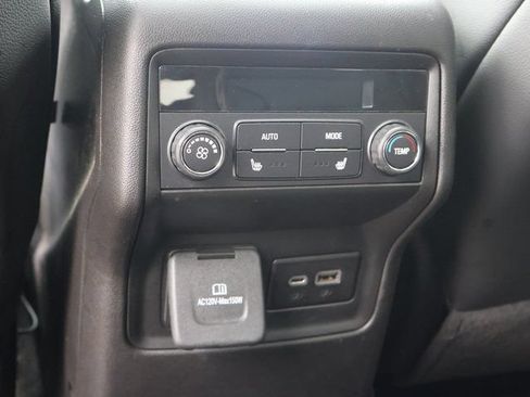 Used 2023 GMC Acadia Denali w/ Black Diamond Edition AWD/4WD image 19