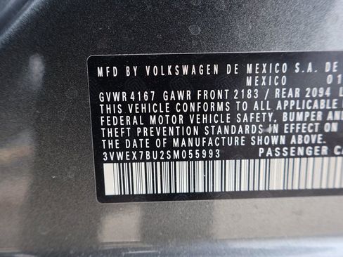 Used 2025 Volkswagen Jetta SE image 40