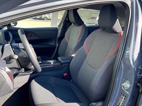 New 2026 Toyota Prius Plug-In Hybrid FWD image 11