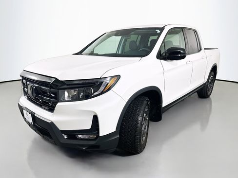Used 2024 Honda Ridgeline Sport+ image 3