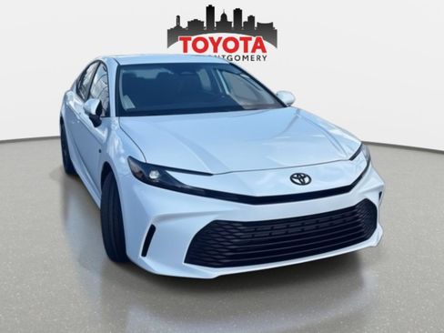New 2026 Toyota Camry LE FWD image 1