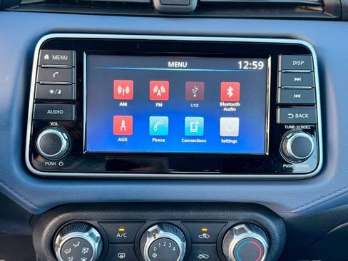 Used 2024 Nissan Versa SV w/ Trunk Package FWD image 16