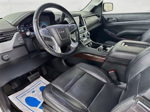 Used 2017 GMC Yukon SLT w/ Premium Edition RWD image 9