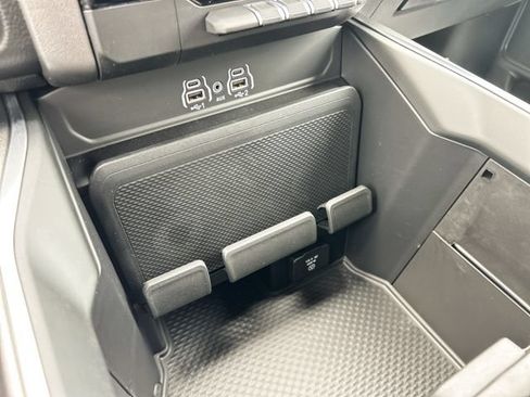New 2026 RAM 1500 Big Horn AWD/4WD image 38