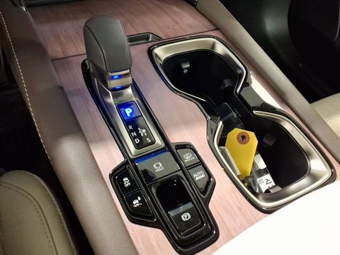 New 2026 Lexus RX 450h AWD image 8