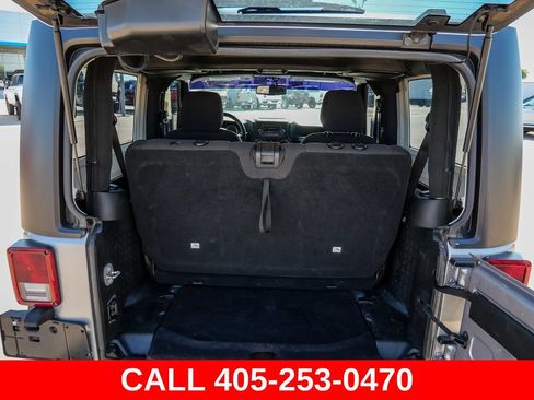 Used 2016 Jeep Wrangler Sport w/ Quick Order Package 24S AWD/4WD image 13