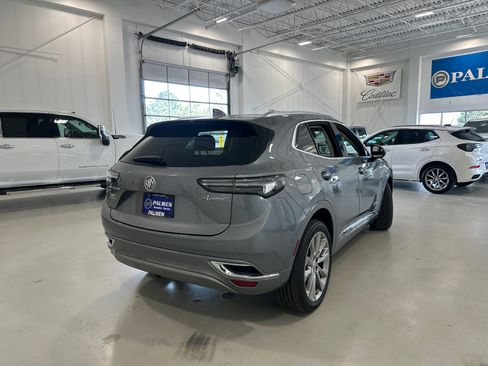 Used 2022 Buick Envision Avenir w/ Premium Seat Package AWD/4WD image 6