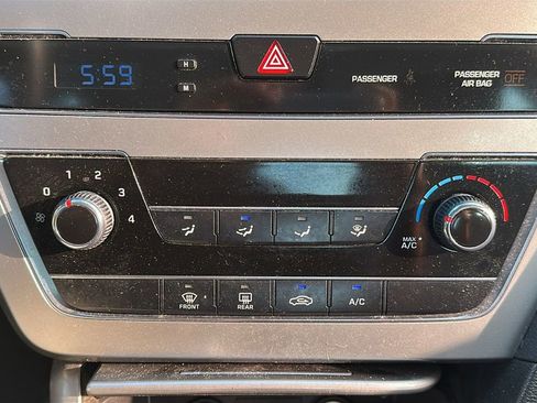 Used 2015 Hyundai Sonata SE w/ Option Group 02 image 23