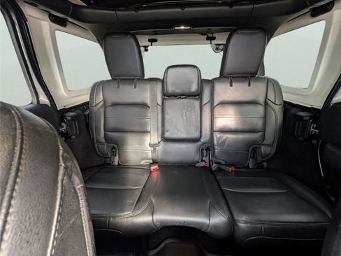 Used 2021 Jeep Wrangler Unlimited Sahara image 15