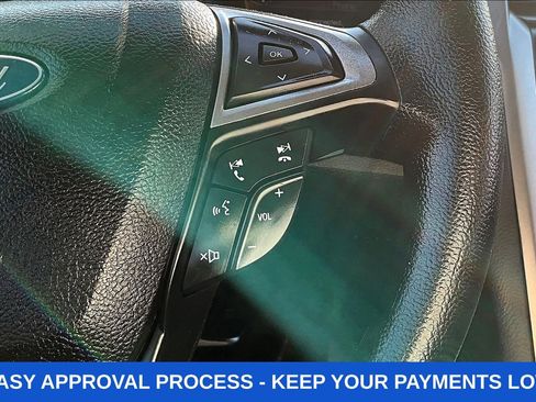 Used 2019 Ford Fusion SE FWD image 15