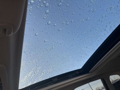 Used 2016 Subaru Forester 2.5i Limited image 23