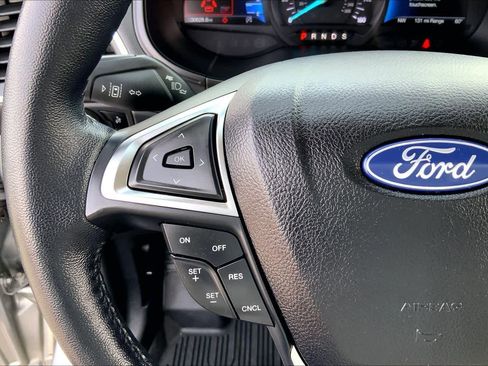 Certified 2023 Ford Edge Titanium AWD/4WD image 20