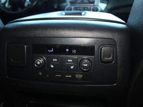 Used 2018 Chevrolet Tahoe Premier image 23