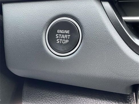 New 2026 Kia Seltos EX image 22